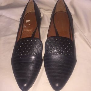Beautiful flats with studded detail